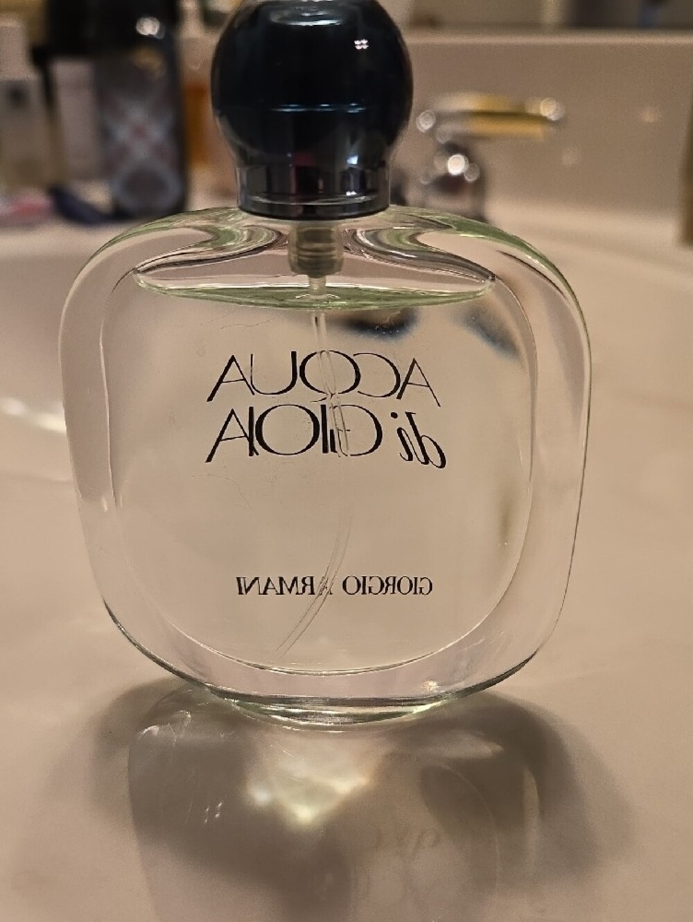 Giorgio Armani Acqua di Gioia Clear Spray Fragrance,50 ML with Dark Blue Cap - Picture 2 of 5